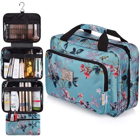 best hanging travel toiletry bag.